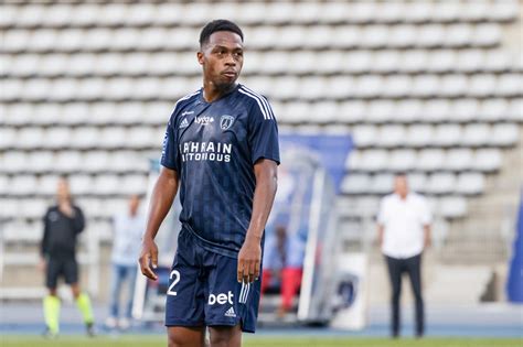 Psg Paris Fc Le Groupe Parisien Paris Fc