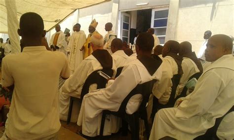 Ordenado Primeiro Sacerdote Capuchinho Da Arquidiocese De Maputo