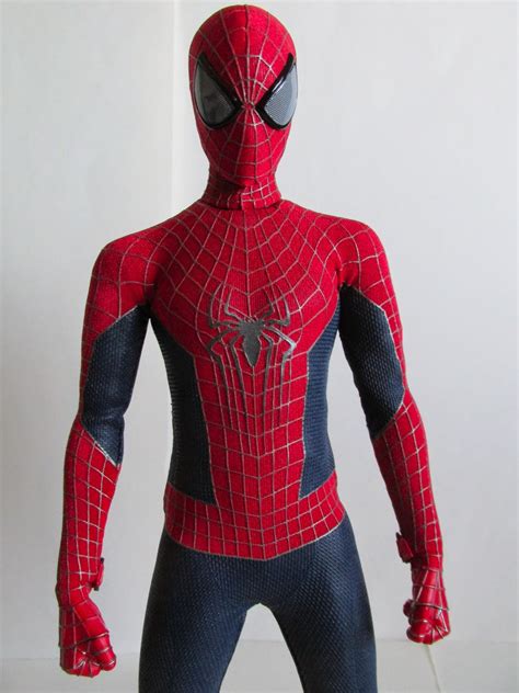 Hot Toys Th Scale The Amazing Spider Man Spider Man Sideshow