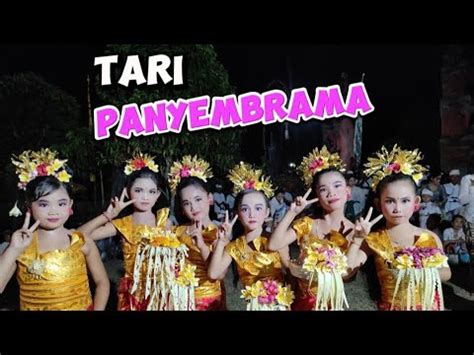 Tari Panyembrama Di Pura Puseh Desa Banjar Adat Patoman November