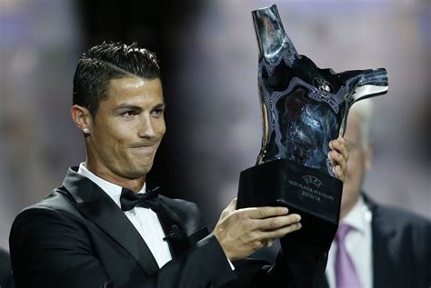 Cristiano Ronaldo é Eleito O Melhor Jogador Da Liga Dos Campeões Da