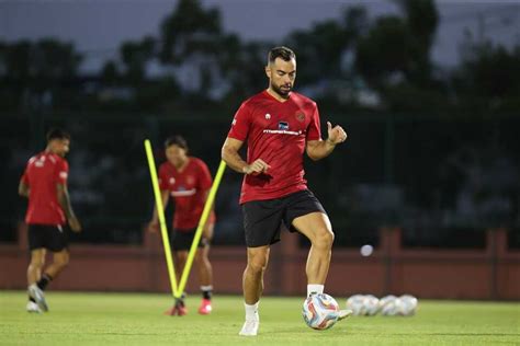 Jordi Amat Dan Yance Sayuri Batal Penuhi Panggilan Timnas Indonesia