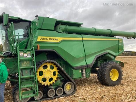 2021 John Deere X9 1100 Combines MachineFinder