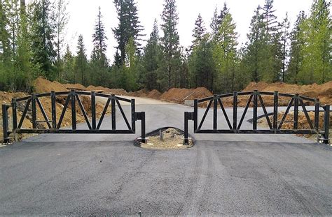 twin gates automated gates  equipment