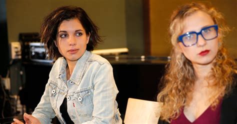 Pussy Riot Vant Over Russland I EMD Ble Banket Opp Under OL I Sotsji Rett24