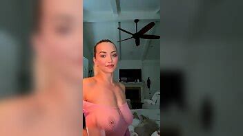 Lindsey Pelas Nude Try On And Shower