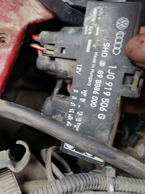Блок управления Вентиляторами. — Skoda Octavia A4 Mk1, 1,6 л, 2002 года ...