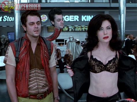 Naked Lara Flynn Boyle In Men In Black Ii