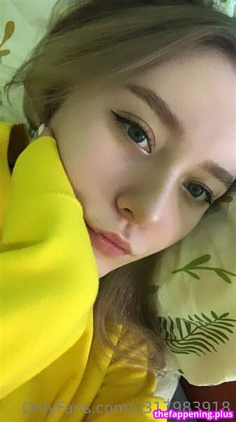 Celebrity Hannah Montana Nude OnlyFans Photo The Fappening Plus