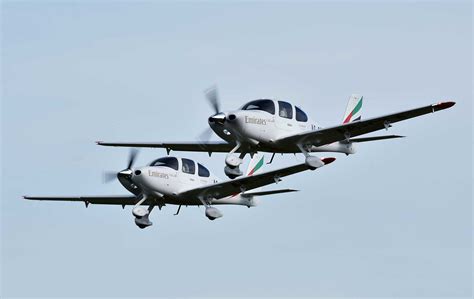 In Pictures Emirates Flight Training Academy Training Aircraft Cirrus