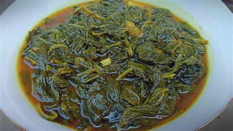 Chatt E Haakh Kashmiri Style Saag Simple And Easy Kashmiri Style Haakh