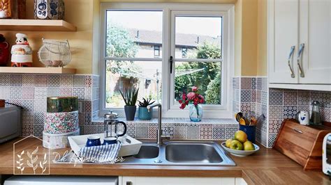 Best 27 Over The Sink Kitchen Window Treatments Window Over Kitchen