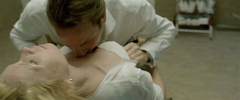 Nude Video Celebs Tjitske Reidinga Nude De Verbouwing 2012