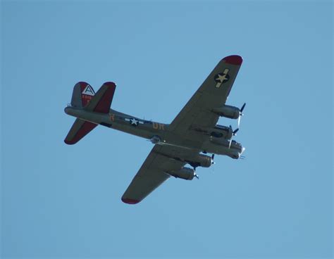 Military Planes / Planes - SmokeyShots