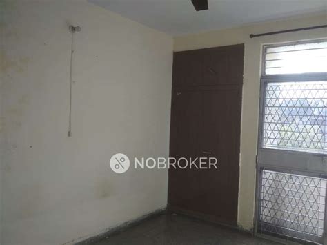 Standalone Building Dwarka Rent WITHOUT BROKERAGE Semi Furnished 3