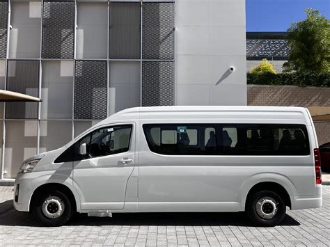 New Toyota Hiace Bus Dubai -Interior, Specs & Prices- Offers