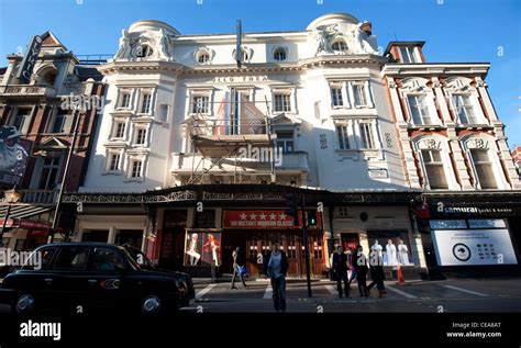 Shaftesbury Avenue, Theatreland London Theatres Stock Photo - Alamy