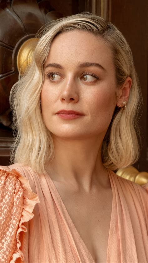 Celebrity Brie Larson Blonde Short Hair American Actress 1080x1920