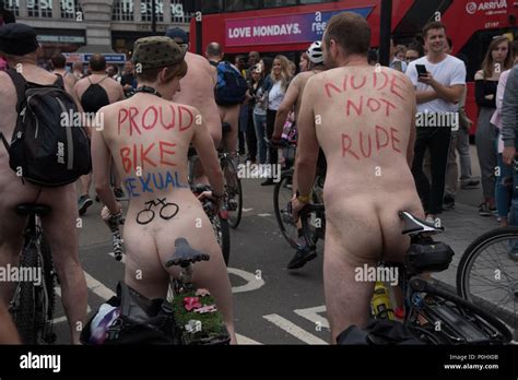London Uk June Hundreds People Participating London Naked Bike Ride Passing Through