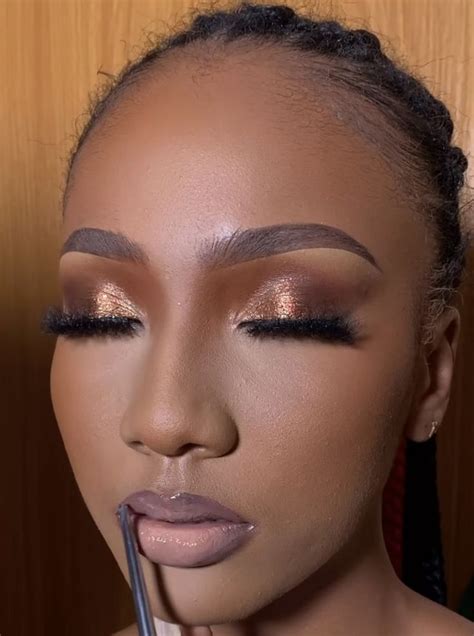 Pin On Beautilicious Bronze Eye Makeup Dark Skin Makeup Bronze Makeup