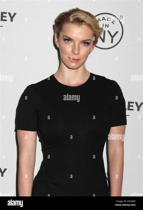 Betty Gilpin attending a photocall for "Nurse Jackie" held at The Paley ...