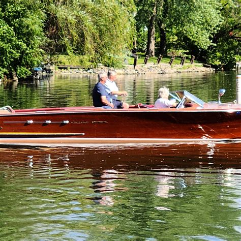 Chris Craft Ladyben Classic Wooden Boats For Sale