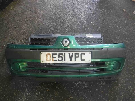 Renault Clio Mk Front Bumper Green Store Renault