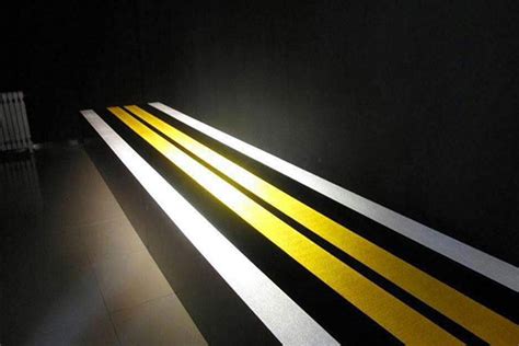 The Benefits Of Reflective Road Paint Roadsky