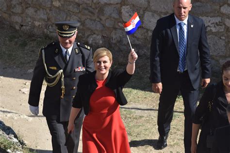 Kolinda Grabar Kitarović nije zaboravila čestitati Dan državnosti Evo