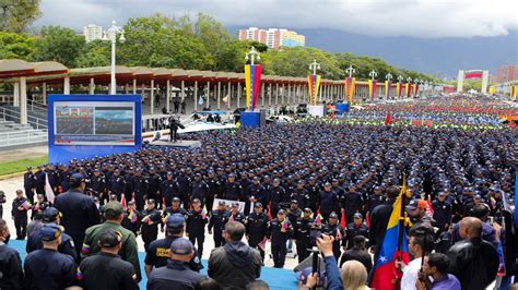 Jefe De Estado Lideró Acto De Grado Y Ascensos En El Marco Del Día