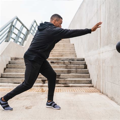 The Best 7 Leg Stretches to Loosen Tight Muscles - Men's Journal