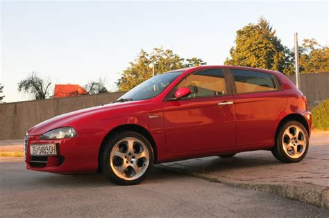 Alfa Romeo 147 1 9 JTDm 2007 God