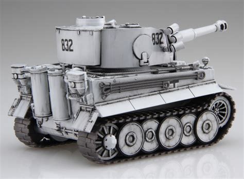 Chibi Maru Tiger I Eastern Front Model HLJ