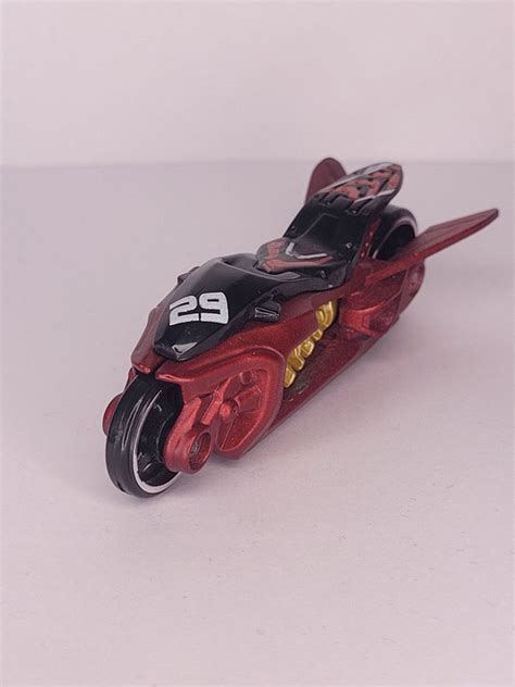 Hot Wheels - Fly By - Small Wheels World - Die Welt der Spielzeugautos