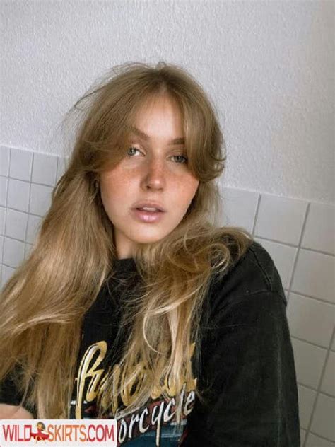 Cirizzzle Nude Leaked Photos And Videos WildSkirts