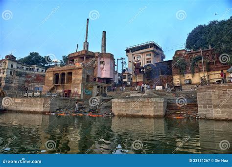 Harishchandra Ghats in Varanasi Editorial Photography - Image of hindu ...