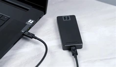 Sabrent продемонстрировала первый в мире внешний SSD-накопитель с ...