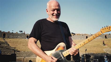 The Top Guitarists That David Gilmour Named His Favorites Ever