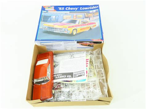 1:25 Scale Revell Monogram Model Car Kit 85-2515 '65 Chevy Lowrider - Model Train Market