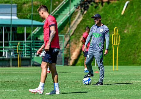 América tem novidades nos relacionados para jogo contra Chape