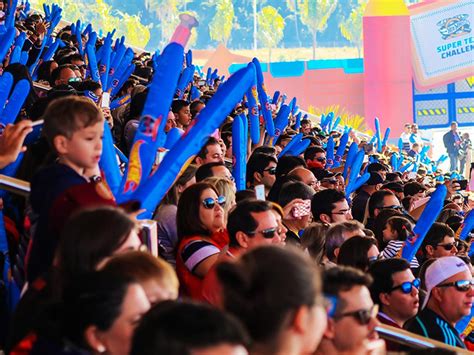 Rea Vip Sess O Hot Wheels H Beto Carrero World