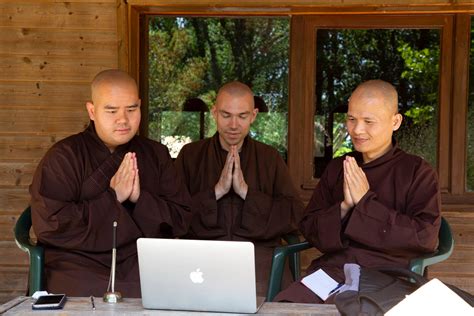 Online Retreats To Start 2021 With Plum Village Monastics Plum Village