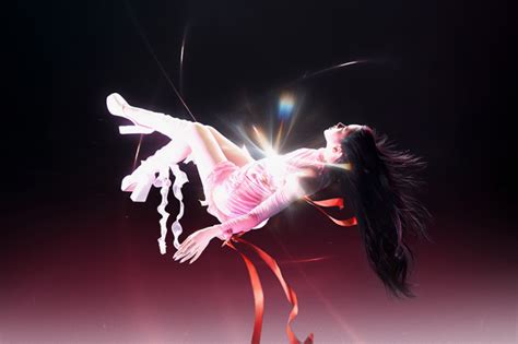 Hot Girl Th Phi M T Th I Chuy N H Ng L M Ca S G Y Tranh C I V H T Live Ngay Khi Debut