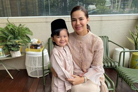 Engku Emran Dan Noor Nabila Cerai Talak Satu Sensasi Mstar