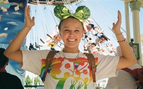 Jojo Siwa Realised She Was Gay At Disney World