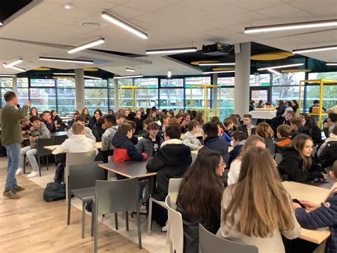 Le mois de lorientation visite du lycée Sacré Cœur de Tourcoing