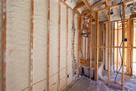 How Spray Polyurethane Foam Insulation Works - Urban Insulation Corp