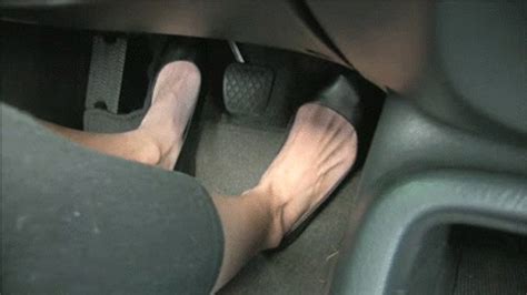 Mistress Bianca S Fetish Addicts Hot Rodding Barefoot Nude Nails