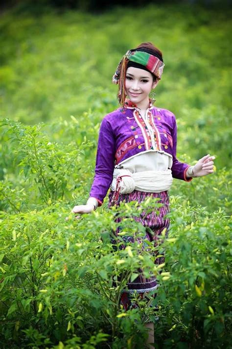 ຊົນເຜົ່າໄຕເມີ້ຍ Tai meuy ethnic in Laos. | ชุด, ลาว, ผู้หญิง