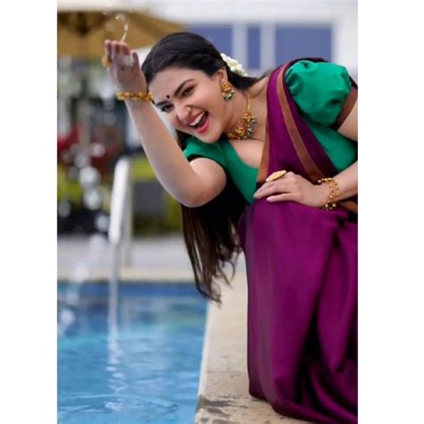 Did Chummat Build The Temple Honey Rose As Beauty Goddess In Saree